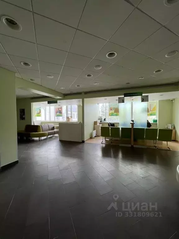 Помещение свободного назначения в Саха (Якутия), Ленск ул. Ленина, 76 ... - Фото 1