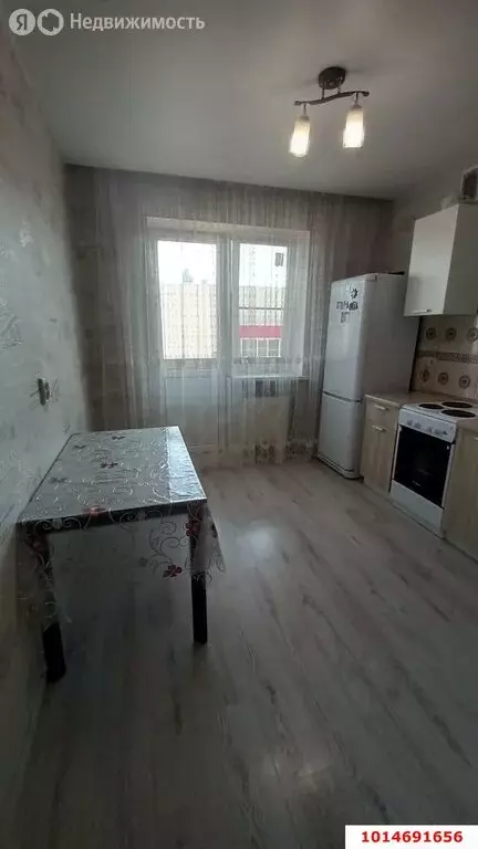 1-комнатная квартира: Российский, улица Заводовского, 23 (40 м) - Фото 1
