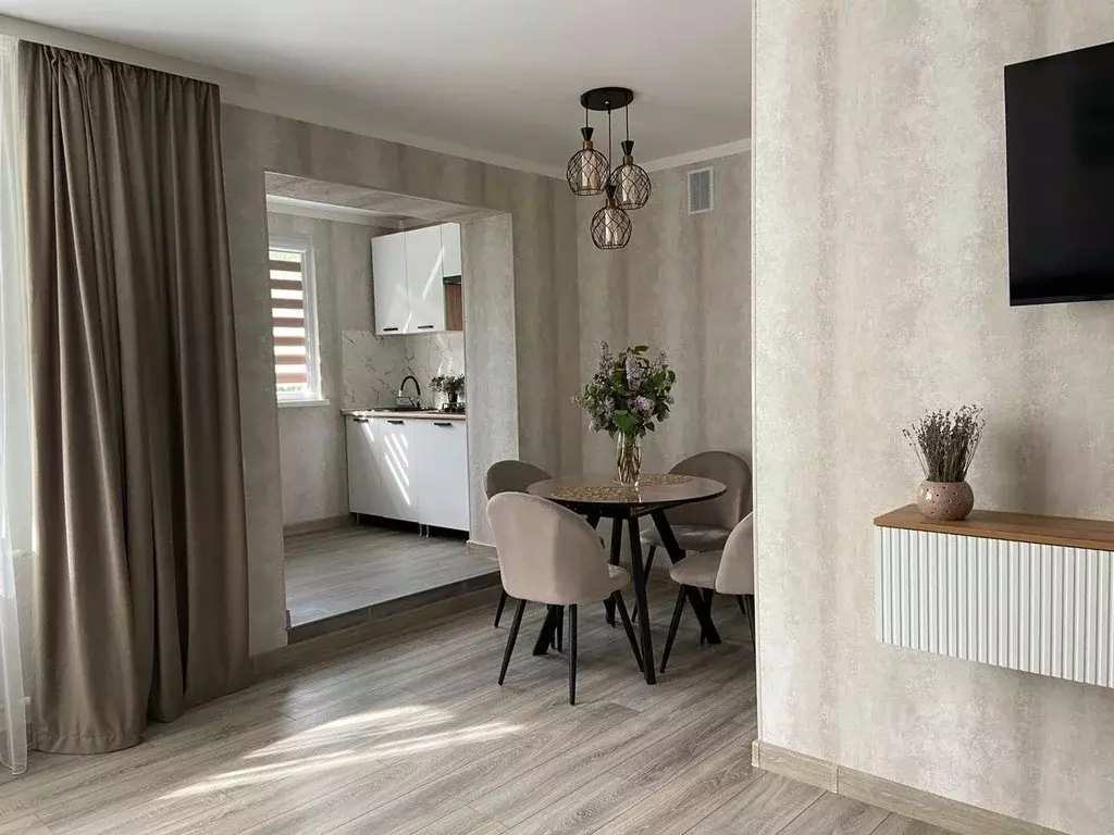 2-к кв. Северная Осетия, Владикавказ ул. Шмулевича, 14к4 (50.0 м) - Фото 1