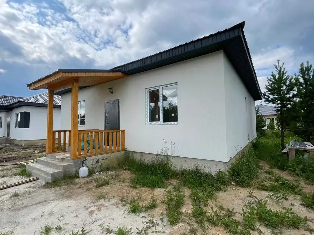 Дом в Свердловская область, Белоярский муниципальный округ, пос. ... - Фото 1