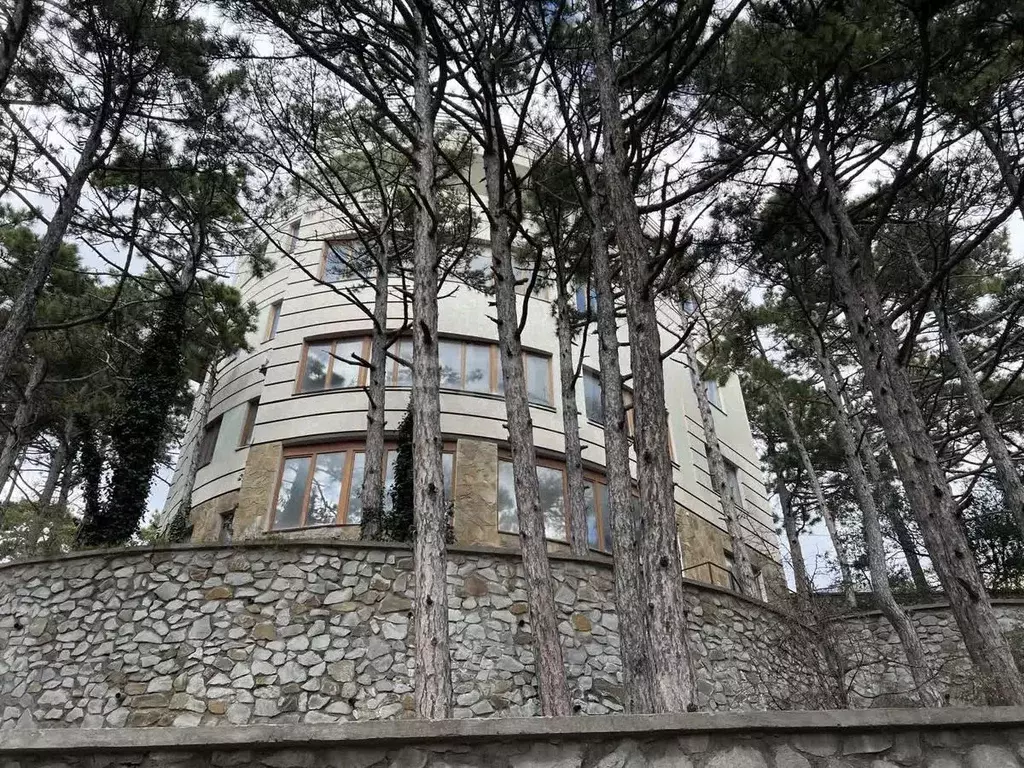 Дом в Крым, Ялта городской округ, Восход пгт ул. Скалистая, 1 (687 м) - Фото 0