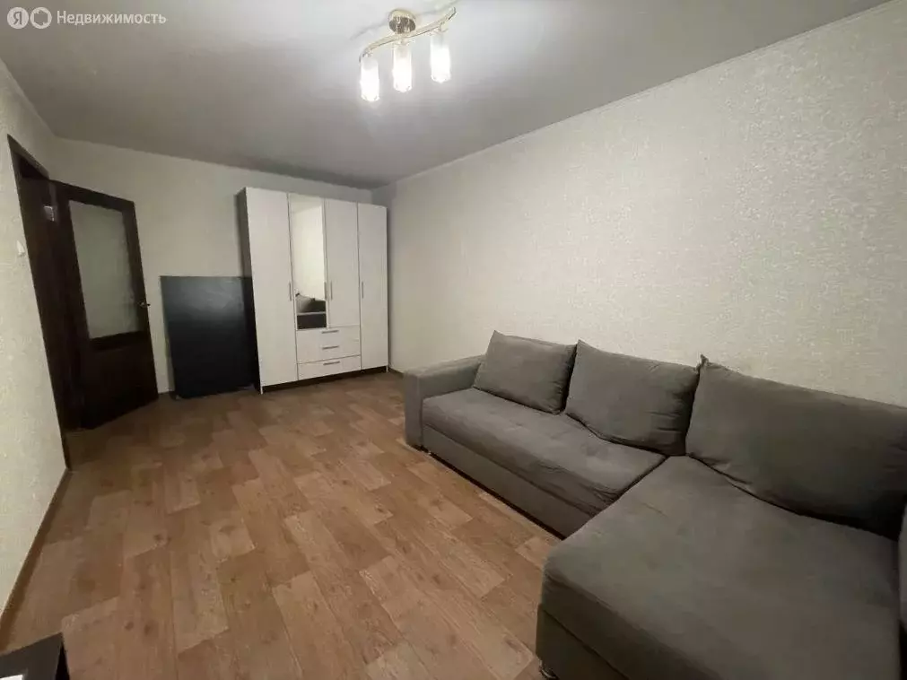 1-комнатная квартира: Тюмень, улица Мельникайте, 127А (34 м) - Фото 2