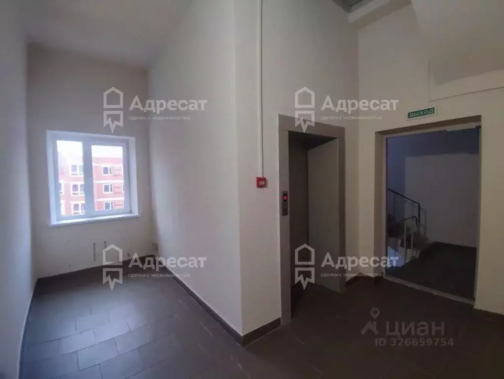 1-к кв. Волгоградская область, Волгоград ул. 70-летия Победы, 27 (29.3 ... - Фото 1