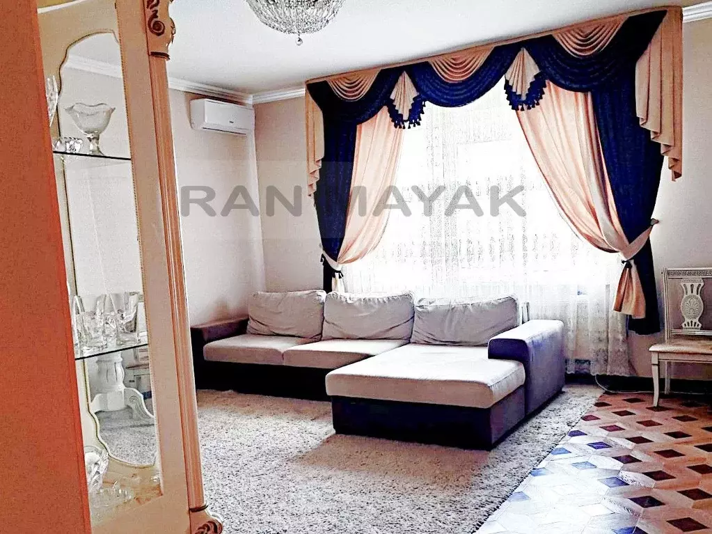 Дом в Краснодарский край, Белореченск Новоселовская ул. (180 м) - Фото 2