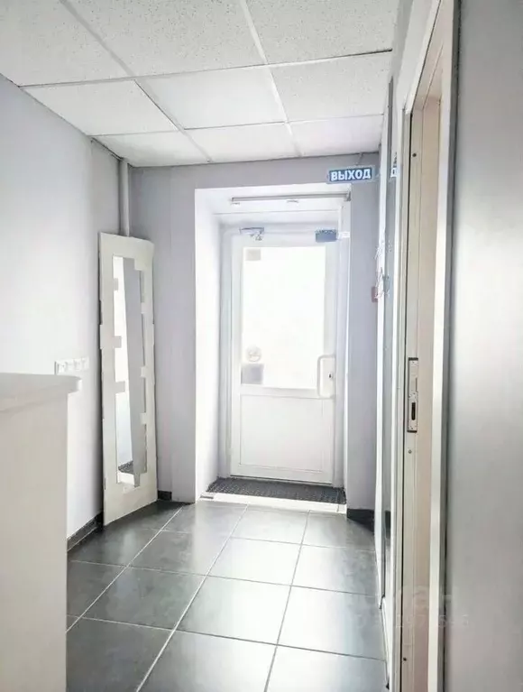 Помещение свободного назначения в Санкт-Петербург ул. Марата, 14 (64 ... - Фото 1