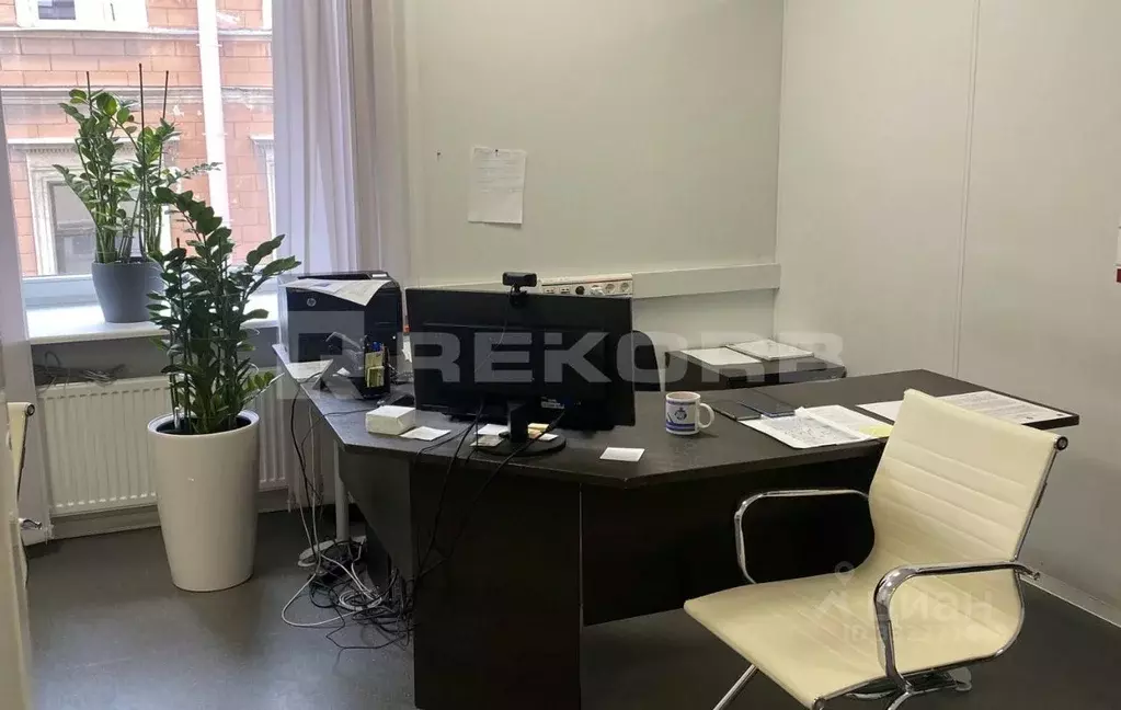 Офис в Санкт-Петербург Конюшенная пл., 2В (143 м) - Фото 1