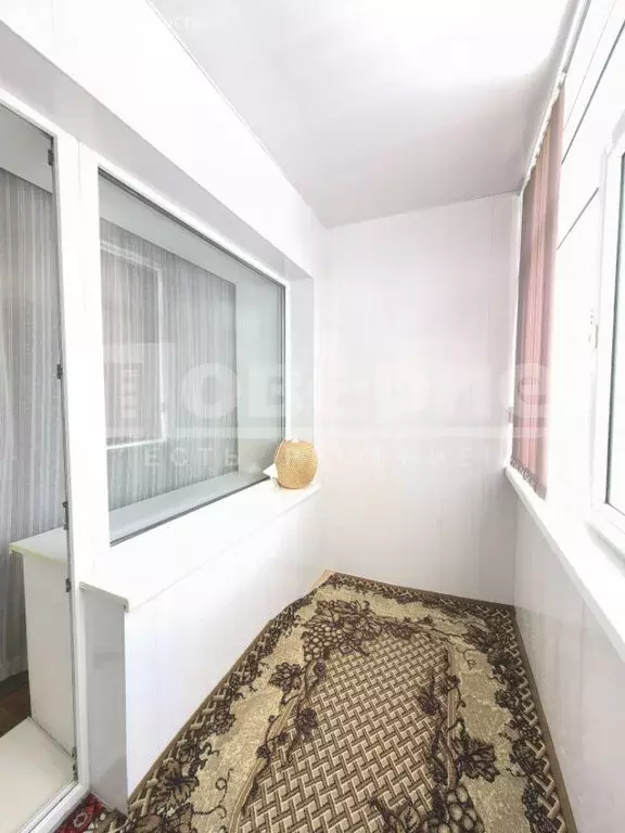 1-комнатная квартира: Омск, улица Перелёта, 18 (42 м) - Фото 1