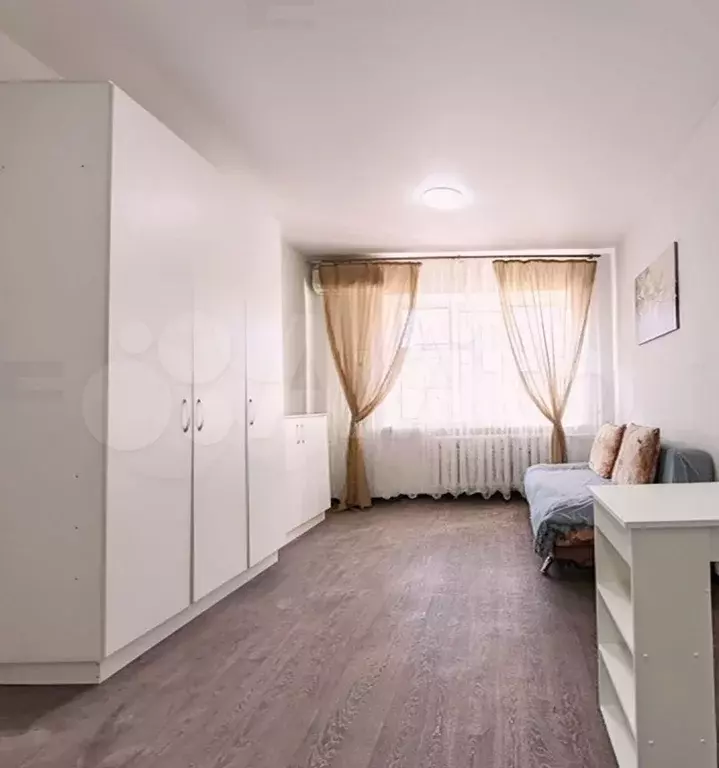 Апартаменты-студия, 11,5 м, 3/3 эт. - Фото 0