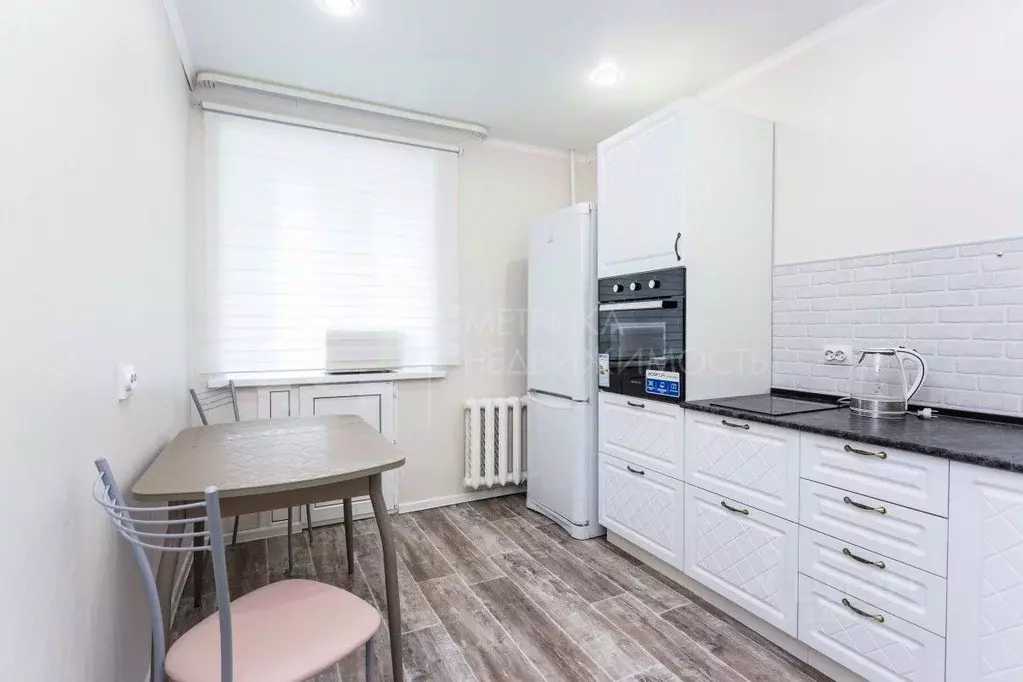 1-к кв. Тюменская область, Тюмень Магаданская ул., 11 (33.4 м) - Фото 1