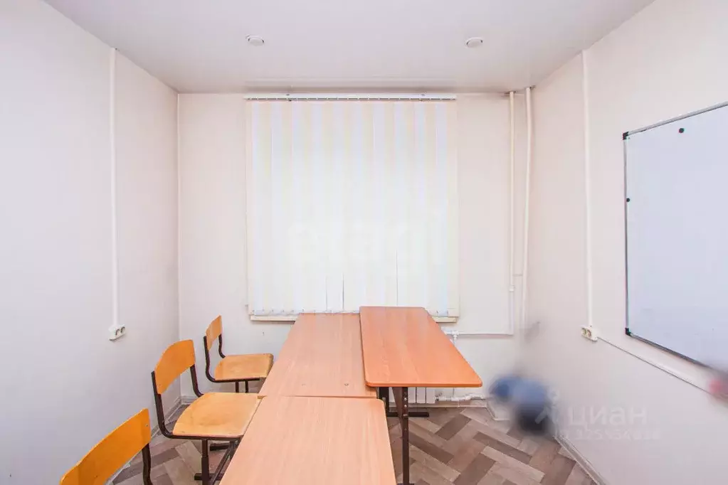 Офис в Бурятия, Улан-Удэ ул. Чертенкова, 6 (206 м) - Фото 1