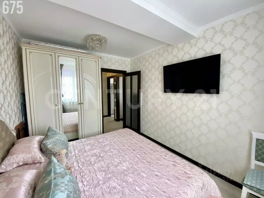 2-к кв. Севастополь ул. Челнокова, 17к2А (55.5 м) - Фото 1