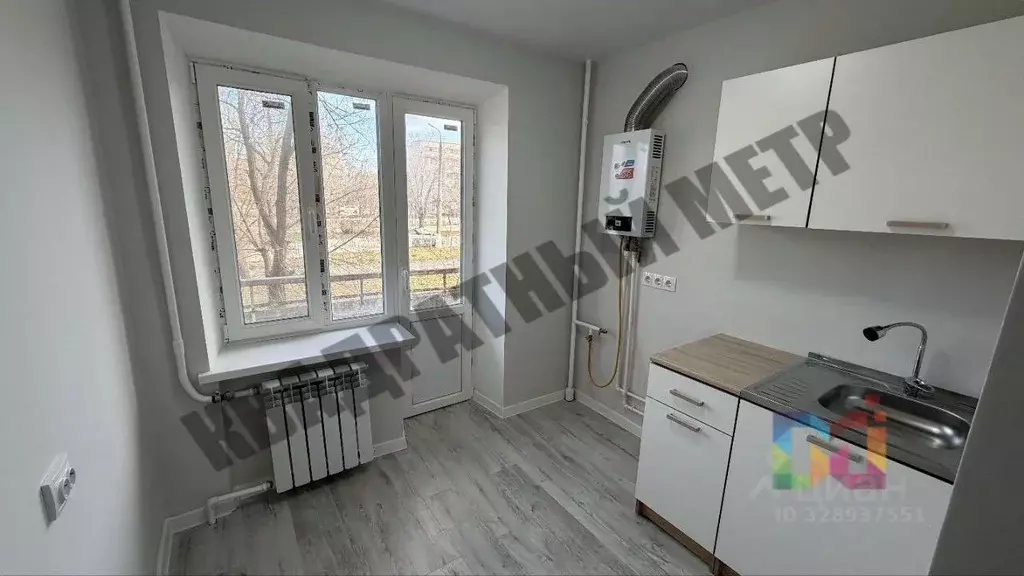 2-к кв. Калмыкия, Элиста 4-й мкр, 32 (40.0 м) - Фото 1