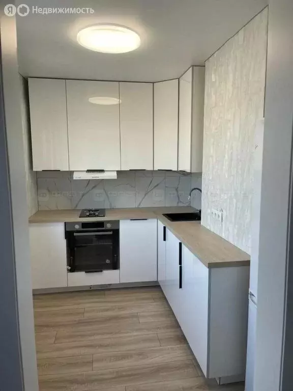 4-комнатная квартира: Казань, улица Карбышева, 47/1 (72 м) - Фото 1