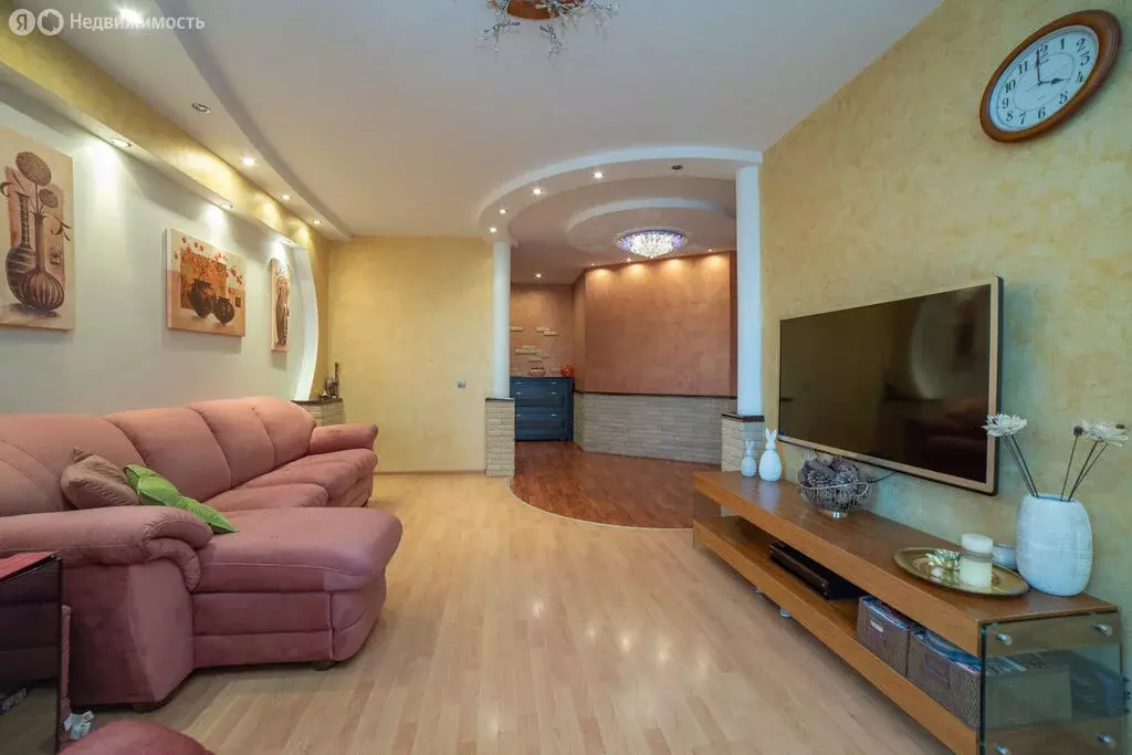 3-комнатная квартира: Екатеринбург, улица Крылова, 27 (87.1 м) - Фото 2