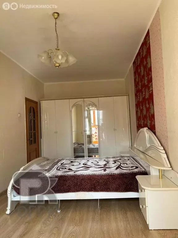 2-комнатная квартира: Лобня, Молодёжная улица, 8 (69.8 м) - Фото 2