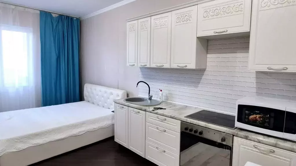 Студия Ханты-Мансийский АО, Сургут Университетская ул., 31 (28.0 м) - Фото 1