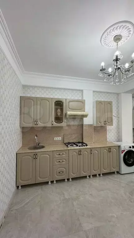 1-к. квартира, 56 м, 8/10 эт. - Фото 1