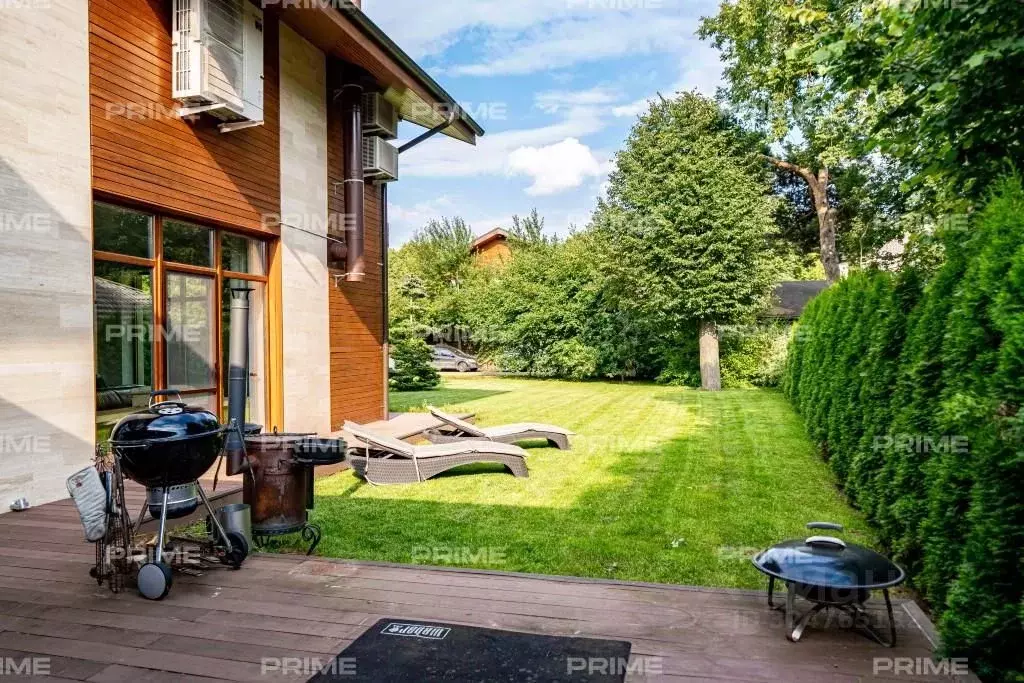 Коттедж в Московская область, Одинцовский городской округ, с. ... - Фото 1