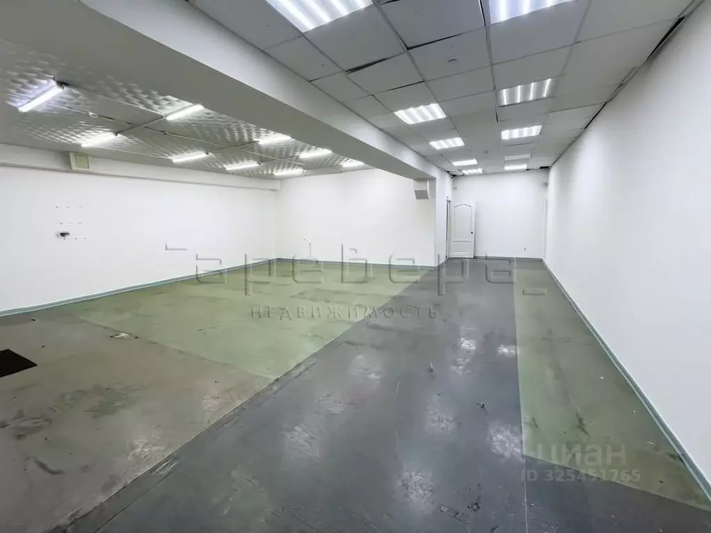 Торговая площадь в Красноярский край, Красноярск ул. Академика ... - Фото 2