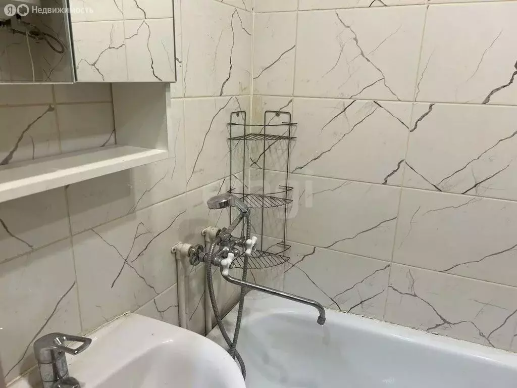 1-комнатная квартира: Тогучин, улица Дзержинского, 66 (34.2 м) - Фото 2