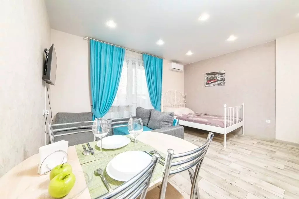 Студия Татарстан, Казань ул. Рауиса Гареева, 111к2 (32.0 м) - Фото 0