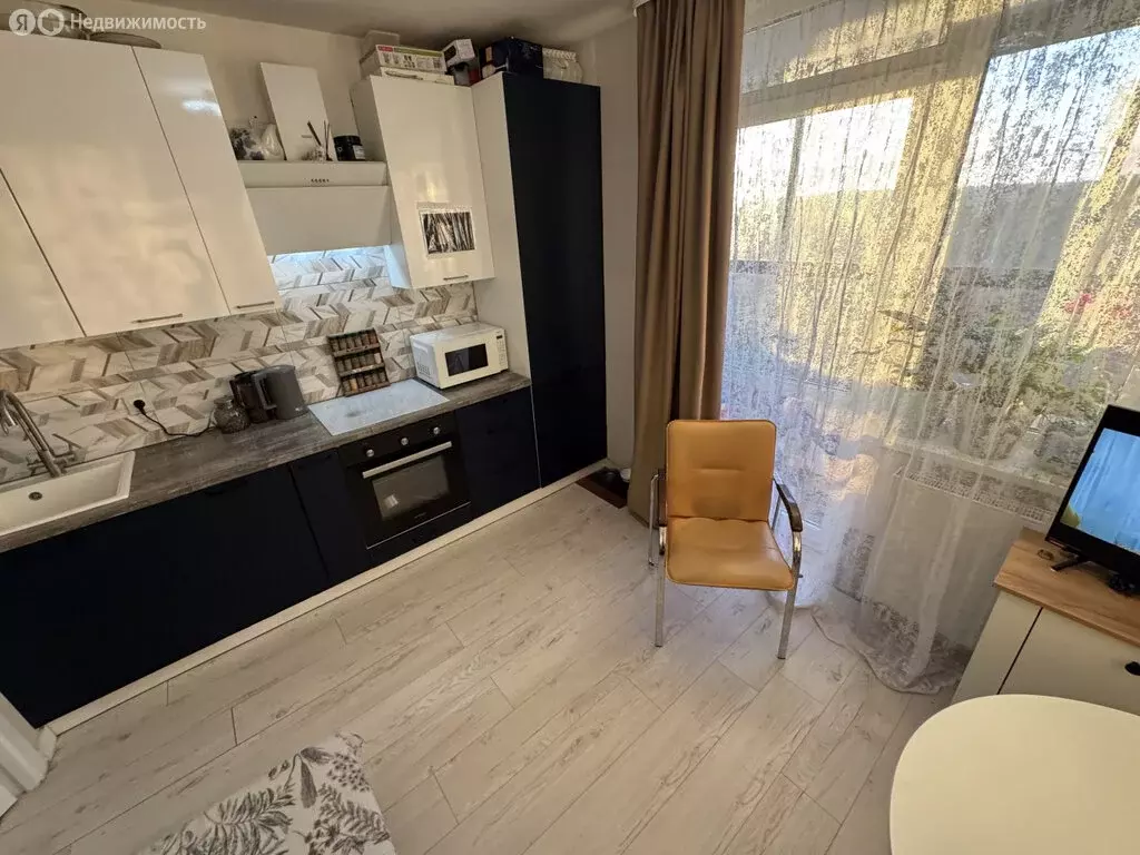 2-комнатная квартира: Верхняя Пышма, улица Машиностроителей, 27 (51.8 ... - Фото 1