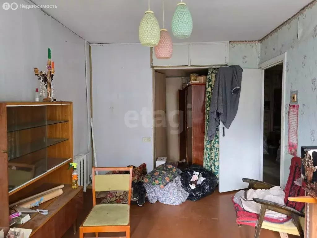 3-комнатная квартира: Брянск, улица Горбатова, 1 (62 м) - Фото 1
