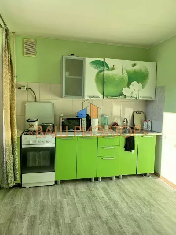 2-к кв. Белгородская область, Губкин Севастопольская ул., 18 (55.7 м) - Фото 2