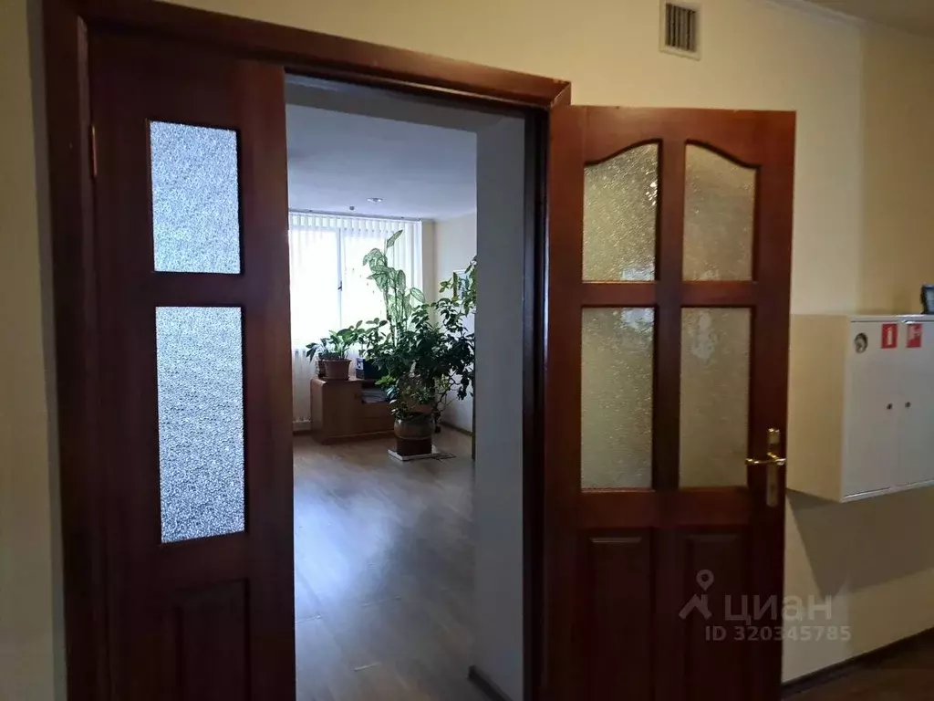 Офис в Хабаровский край, Хабаровск ул. Муравьева-Амурского, 22 (1904 ... - Фото 1