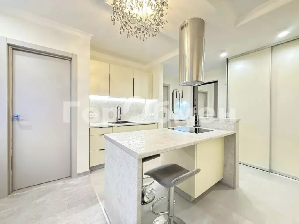 Продается 2-комнатная квартира - Фото 1