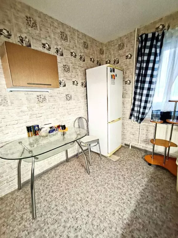 Комната Карелия, Петрозаводск ул. Хейкконена, 18 - Фото 1