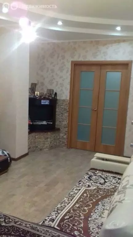 3-комнатная квартира: Якутск, улица Дзержинского, 41/2 (80.3 м) - Фото 1