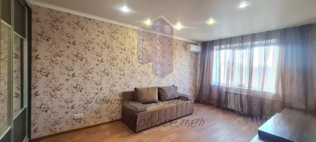 1-к кв. Белгородская область, Старый Оскол бул. Дружбы, 8 (35.0 м) - Фото 1