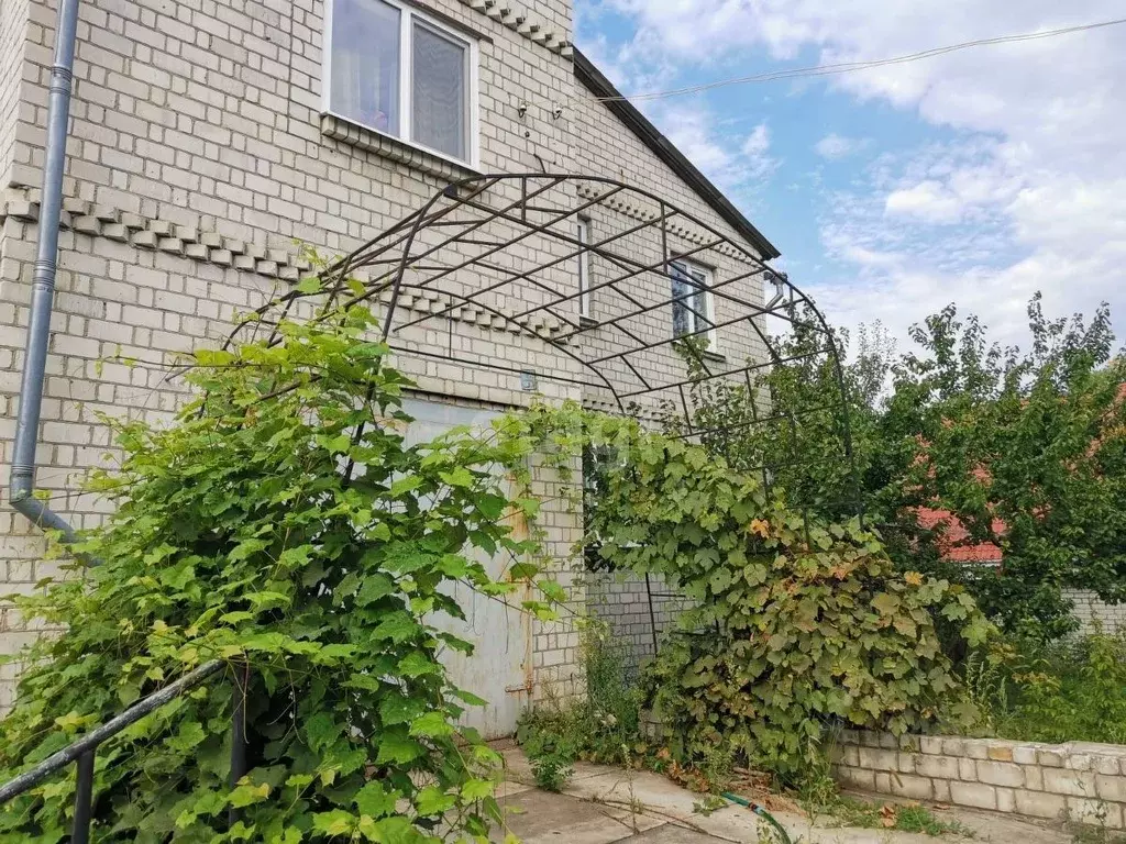 Дом в Брянская область, Брянск Цветочная ул. (200 м) - Фото 0