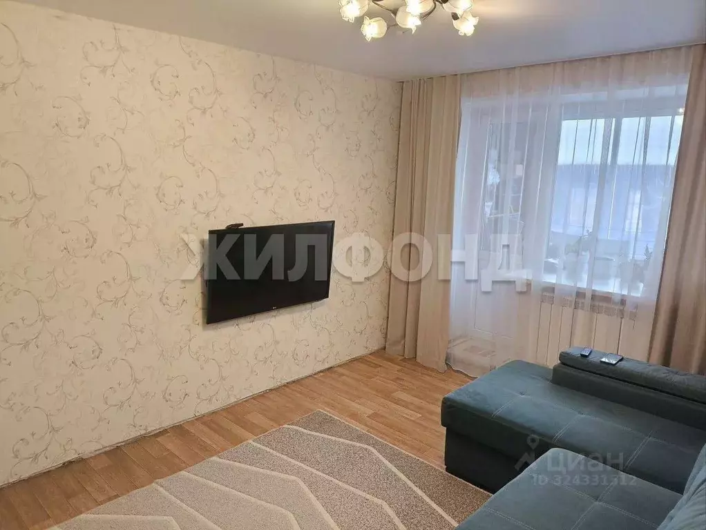 3-к кв. Томская область, Томск ул. Карла Маркса, 77 (50.5 м) - Фото 1