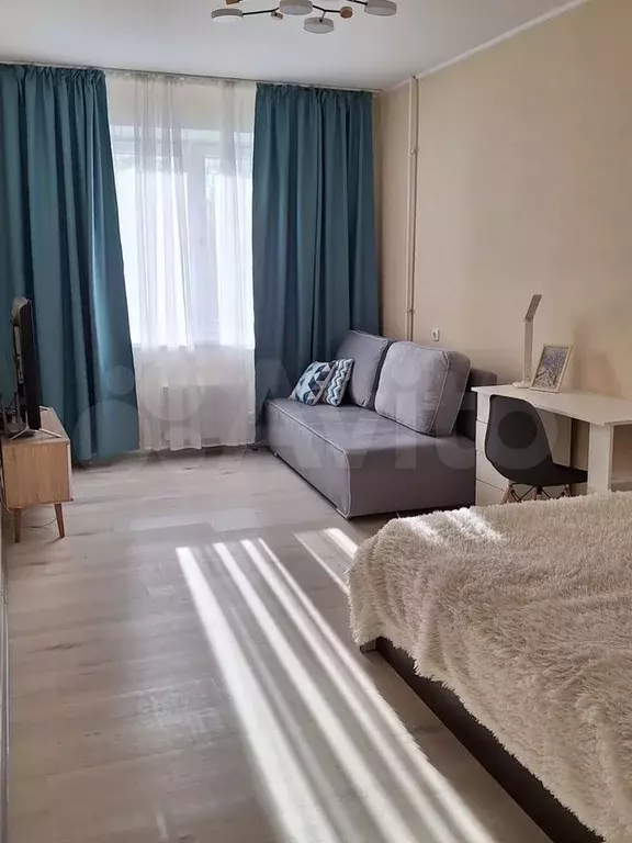 1-к. квартира, 43 м, 2/9 эт. - Фото 1