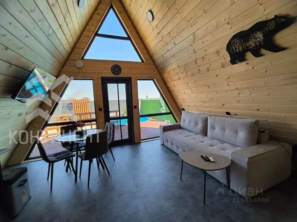 Дом в Крым, Сакский район, Уютненское с/пос, Братские дачи кп ул. ... - Фото 1