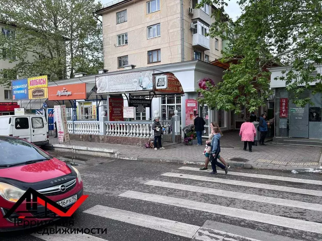 Торговая площадь в Севастополь просп. Генерала Острякова, 15В (397 м) - Фото 0
