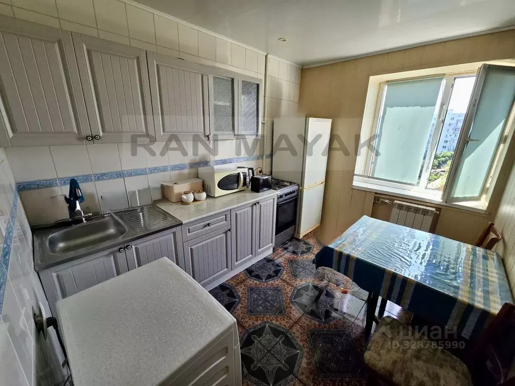 2-к кв. Адыгея, Майкоп Пролетарская ул., 304 (48.0 м) - Фото 0