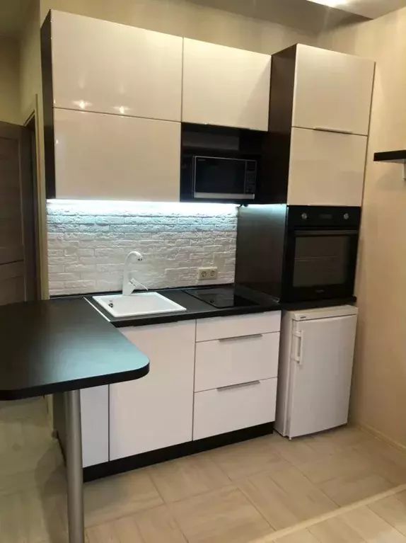 Студия Новосибирская область, Новосибирск ул. Красина, 56 (24.0 м) - Фото 1