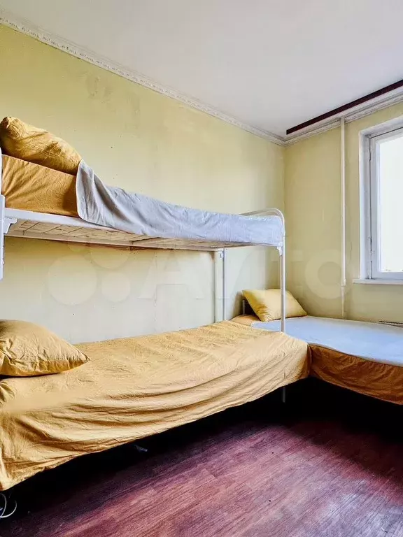 Койко-место 18 м в 3-к., 15/20 эт. - Фото 1