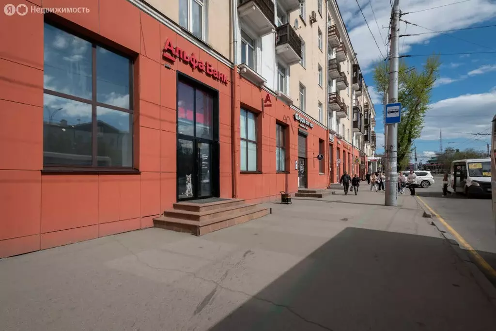 3-комнатная квартира: Иркутск, улица Ленина, 25 (75.3 м) - Фото 1