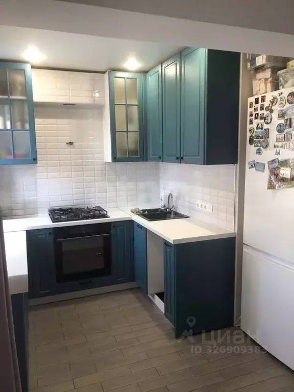 2-к кв. Брянская область, Жуковка пер. Заводской проезд, 6 (43.3 м) - Фото 2