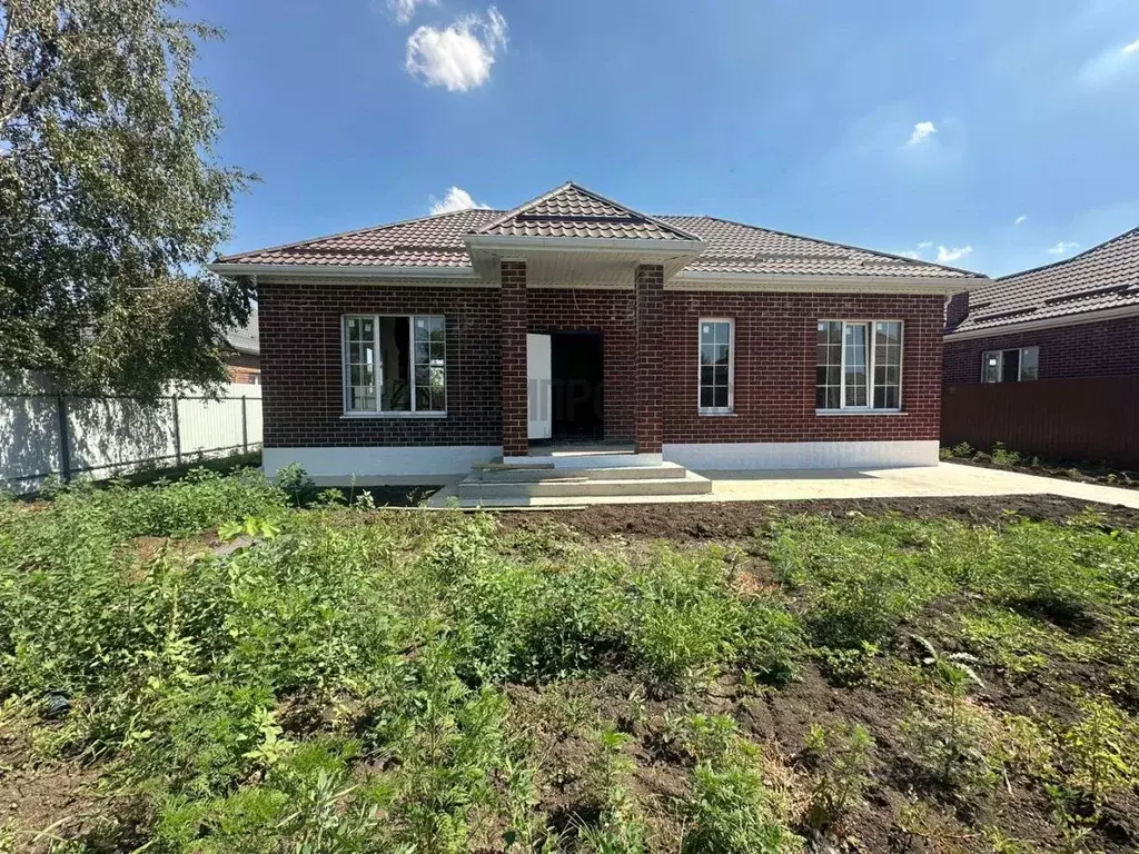 Дом в Краснодарский край, Динской район, Новотитаровская ст-ца ... - Фото 1