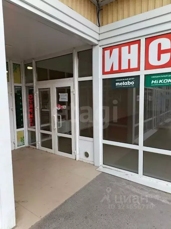 Торговая площадь в Ростовская область, Новочеркасск Баклановский ... - Фото 2