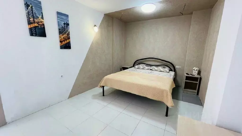 2-к кв. Краснодарский край, Геленджик ул. Розы Люксембург, 45А (30.0 ... - Фото 0