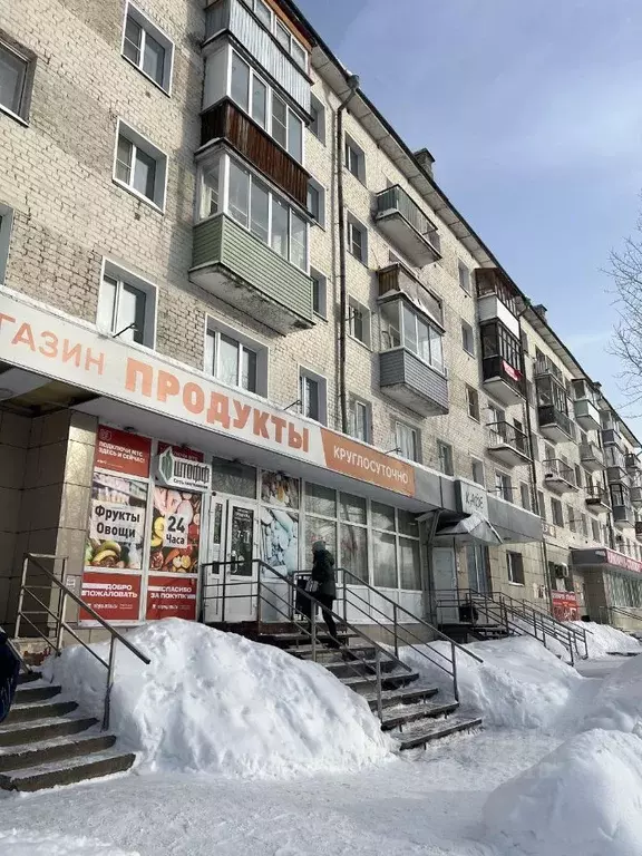 Торговая площадь в Кировская область, Киров Коминтерновский мкр, ул. . - Фото 1