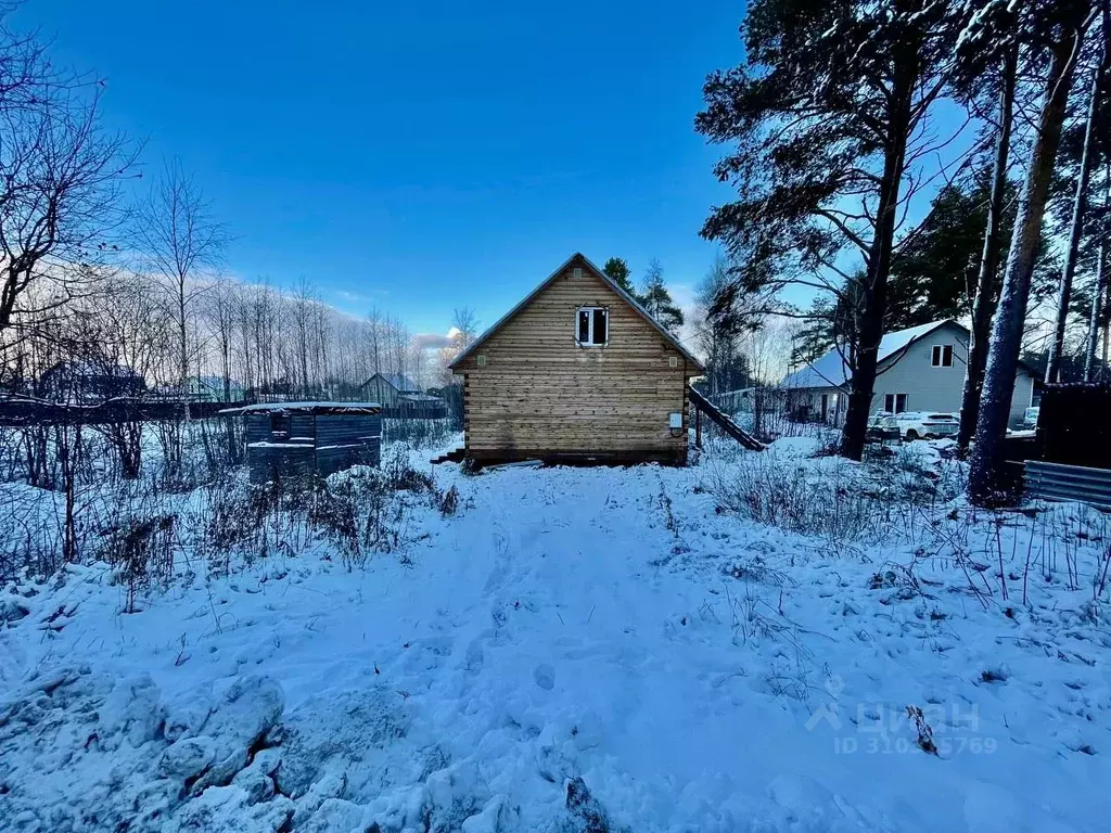 Дом в Карелия, Прионежский район, с. Заозерье ш. Ялгубское (80 м) - Фото 1