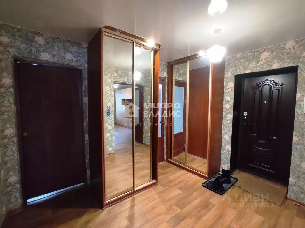3-к кв. Омская область, Омск ул. Масленникова, 15 (59.0 м) - Фото 1