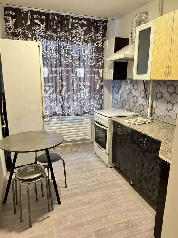 2-к. квартира, 42 м, 2/9 эт. - Фото 0